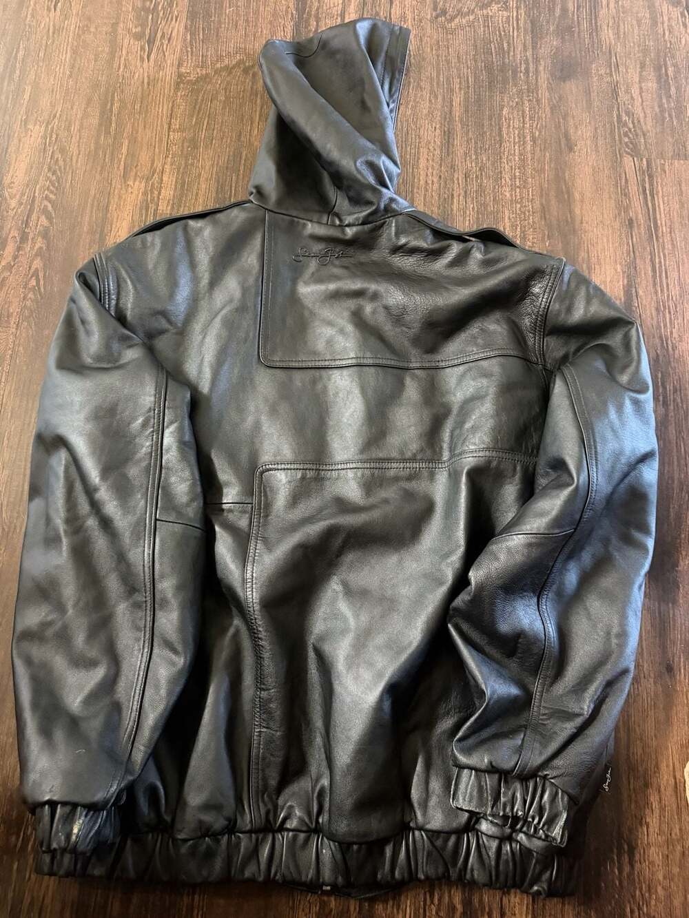Leather Jacket - Picture 4 of 4